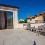 Villa Tiffany With Private Pool And Garden