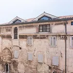 Apartment Temple Pula