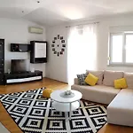 Two-Bedroom Sunny Apartment