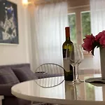 Apartments Makado