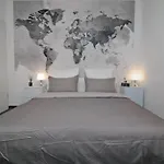 Carrera Corner Apartment