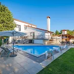 Villa Martimar With Pool And Hot Tub In Istria