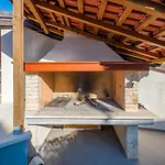 Villa Martimar With Pool And Hot Tub In Istria