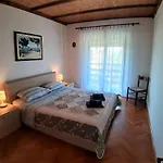 Apt Mirella Apartment