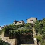 Istrian Houses Padna