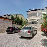 Apartment Roko