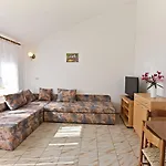 Apartments Vesna 343