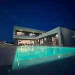 Villa Lap