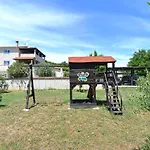 House Vesna 2101