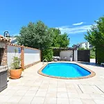 House Desanka 2102