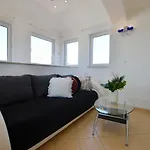 Peter Apartment