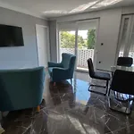 Modern Apartment Ana