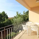Apartment In Porec/Istrien 37126