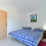 Apartment Josip 2114