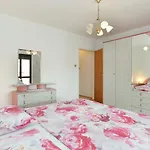Apartments Aleksandra 43