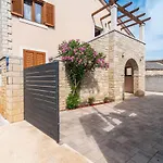 Apartment Vabriga