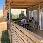 Villa Voliera, Papafigo Camping