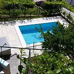 Apartment In Pula/Istrien 17385