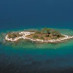 Nina In Rovinj - Istrien