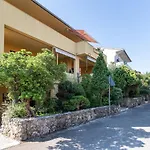 Apartment Draga - 250 M From Sea