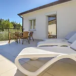 Apartment File-5 By Interhome