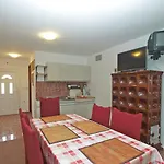 Apartments Stojan 320