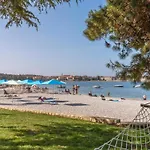 Studio Central - 50 Meters From Sea
