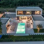 Villa Lap