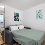 Studio Apartman Rozi