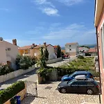 Apartment 7 - Sea View - Daniel