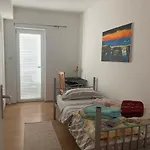 Apartment Galerija Istok-Zapad