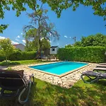 Villa Sherpa