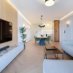 Marena - Trees To Seas Luxury Escape