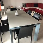 Apartment Lona