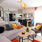 Blue Sapphire Boutique Villa