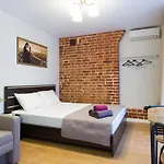 Studio Near Metro Yaroslava Mudroho, Universytet - Mykoly Khvylovoho Str 5-3