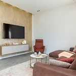 Villa Sea View Mandriol