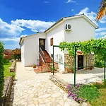 House Lanima