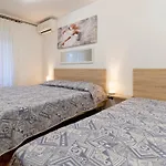 Apartment Erin By Rent Istria