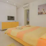Apartments Karmen