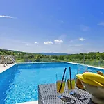 Villa Paliska In Ripenda Kras