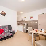Apartment B&B-3 By Interhome