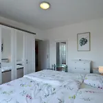 Sarah Apartment