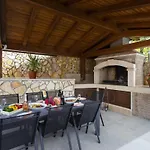 Villa Vita In Porec - Haus Fuer 6-8 Personen