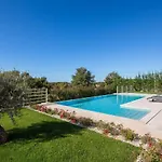 Villa Celeste By Ilc