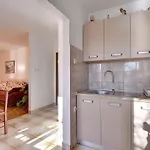 Apartment Mario