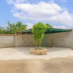 Three-Bedroom Holiday Home 0 In Zminj