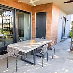 Villa Monteci 2052