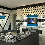 Harbor Apartments