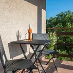 Awesome Apartment In Pula With Wifi